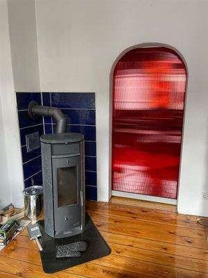 Kinderzimmer mit Kaminofen