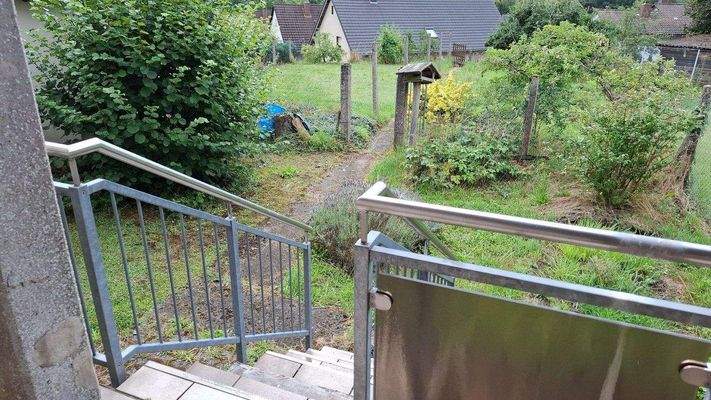 Neuwertige Balkonanlage/Geländer