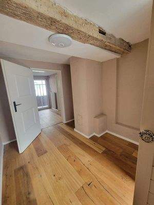 Bereich vor Gäste WC.JPG