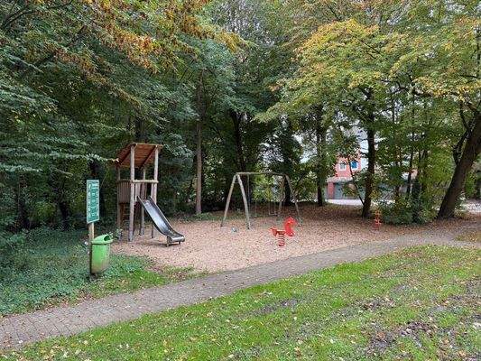 Garten / Spielplatz