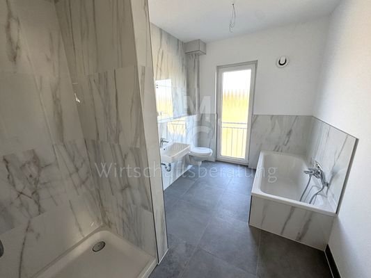 Badezimmer OG