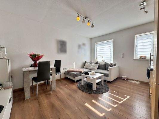 Wohnküche rechte Hausseite EG-Wohnung