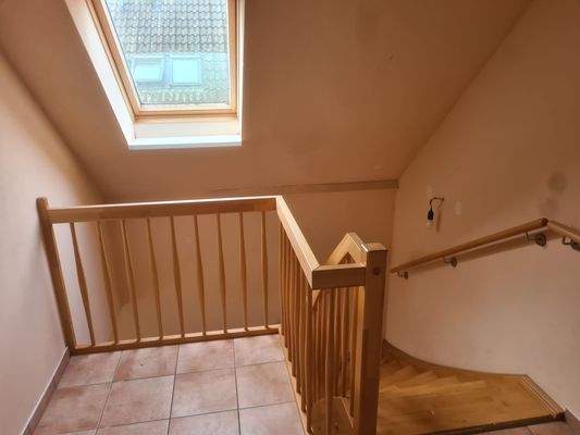 Wohnung OG - Aufgang Flur