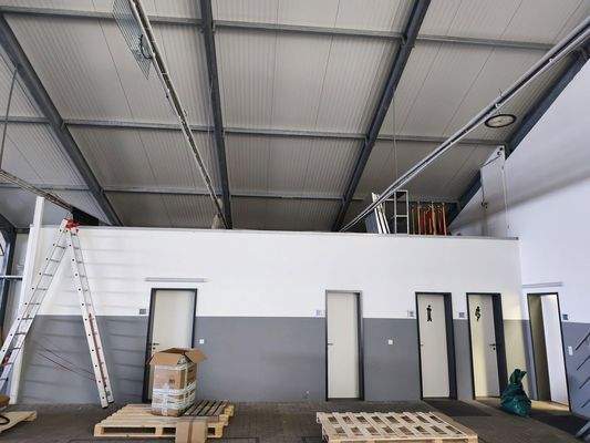 2. Lagerfläche OG mit Tür HZ