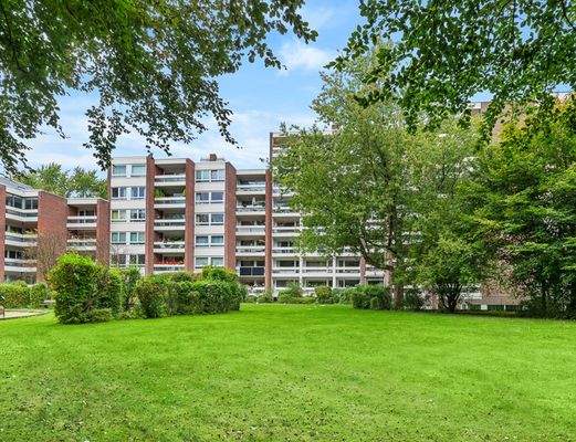 gepflegte Anlage am Saseler Damm 71-79