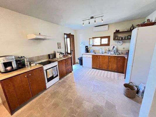 Stone Villa For Sale In Vamos  IMG-20250719-WA0075