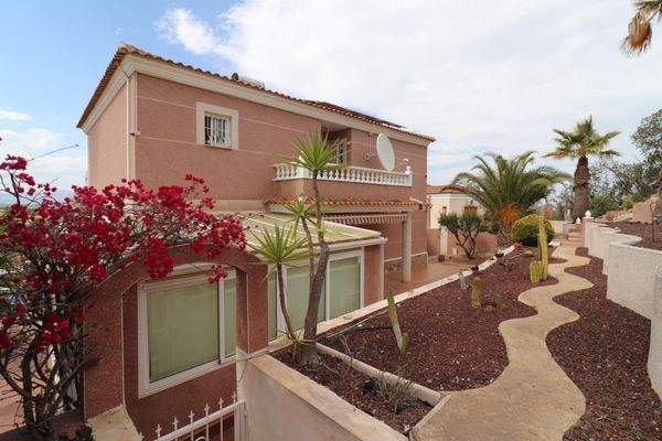 re-sale-detached-villa-algorfa-lomas-de-la-juliana