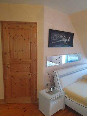 21_Obergeschoss, Tür zum Bad