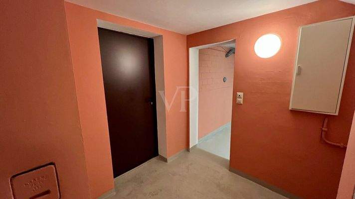 Keller mit Elektroverteilung