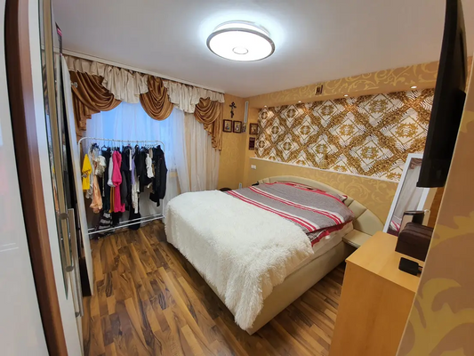 20a71556-fe81-42e6-a7d2-2085006c0bac-1947422367