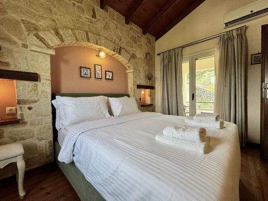 Kreta, Filippos: Villa mit Pool in ruhiger Umgebung zu verkaufen