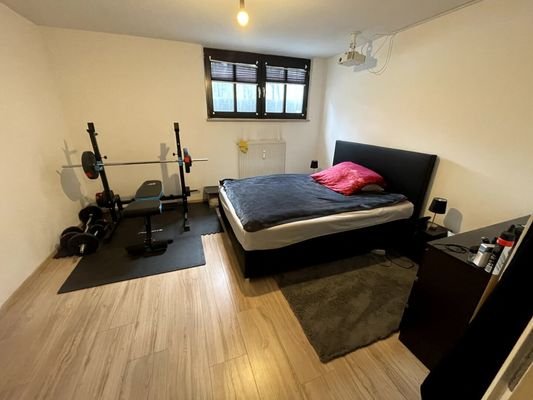 Zimmer mit Fenster