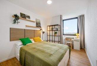 komplett ausgestattet