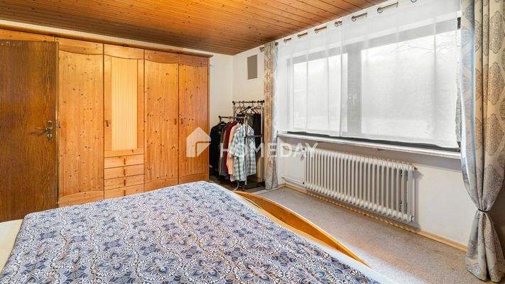 1. OG Elternschlafzimmer 2