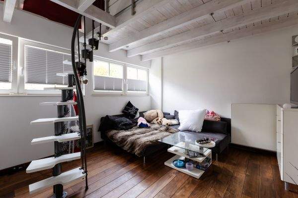 Kinderzimmer 2 - Hochbett & Wohnbereich