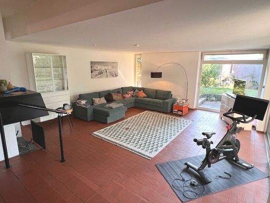 Blick ins Wohnzimmer