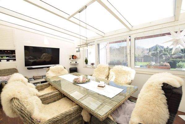 Erdgeschoss Wohnung 1 Wintergarten