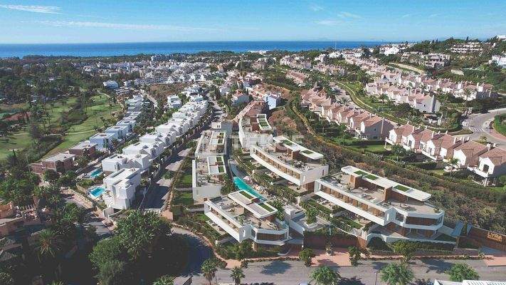 Sustainable Villas with Seaviews in Estepona's Prime Location