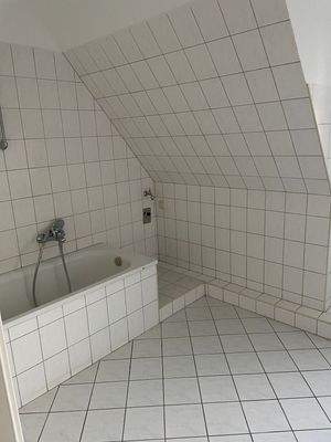 Badezimmer 2.jpg