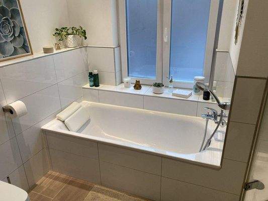 Badewanne Wohnung 1.OG