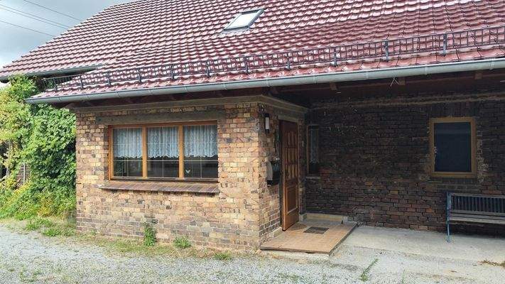 Überdachter Eingang