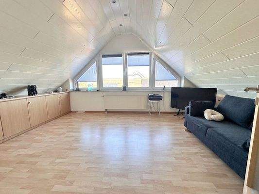 Zimmer im Spitzboden