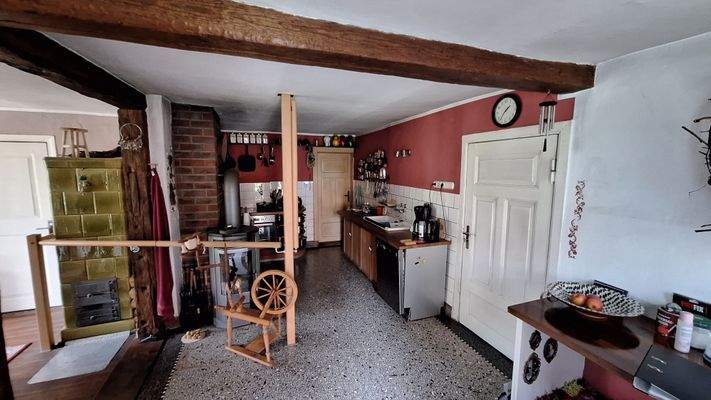 WH Blick durch Eingangstür in die Küche 3554.jpg