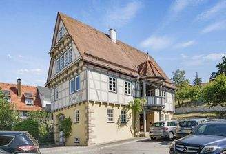 Freistehendes Fachwerkhaus