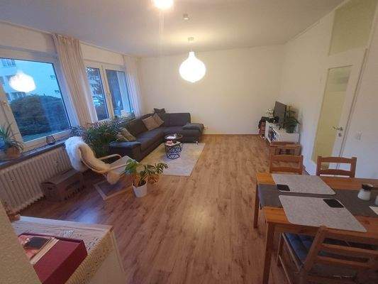 Wohnzimmeransicht (1)