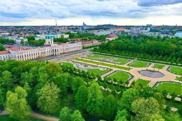 1 Charlottenburg Schloss 1