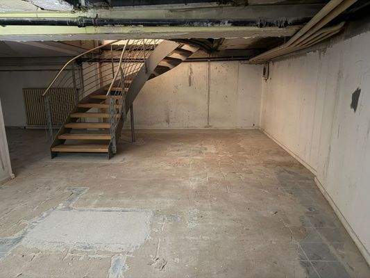 Untergeschoss mit weiteren rund 80 m²