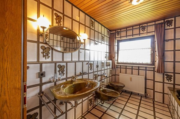 Badezimmer EG