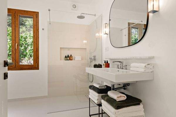 DA_1023_TERRA ITALIA IMMOBILIEN_REAL ESTATE_DOLCEA