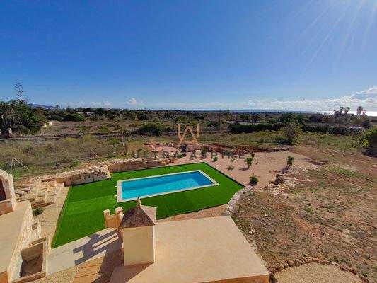 UA088 - Porto Cristo House (4).jpg