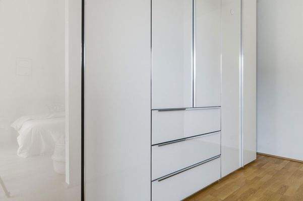 Begehbarer Schrank