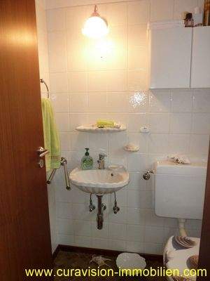 Gäste WC 2. Ansicht.JPG