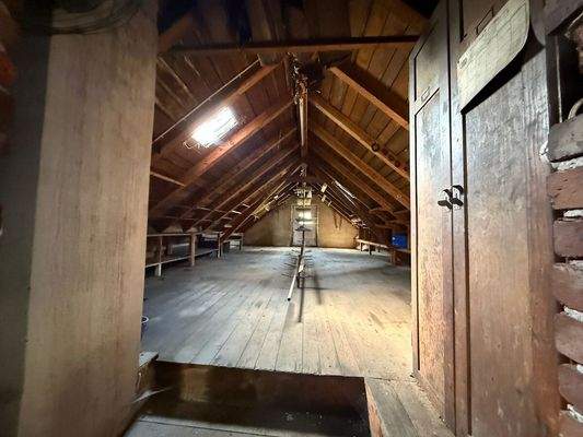 a16e1adb-03e8-4f2f-b13b-fa7781246552