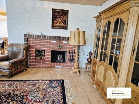 Erdgeschoss_Wohnzimmer Ansicht Kaminofen.jpg