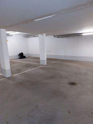 Tiefgaragenstellplatz