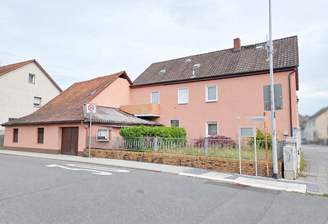 Haus und Nebengebäude.png