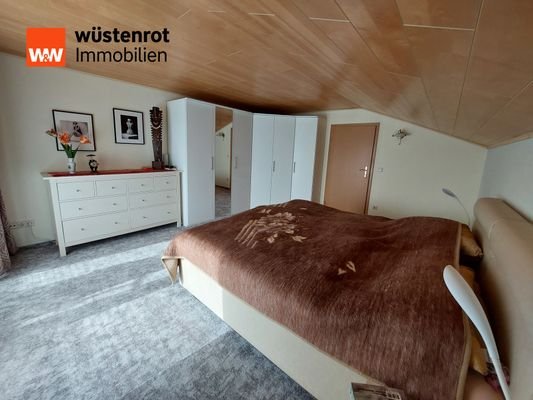 Elternschlafzimmer