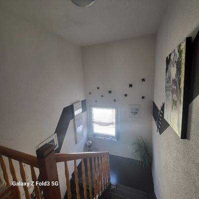 Treppenhaus mit Tageslicht