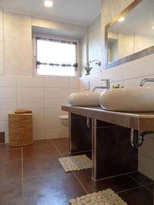 Badezimmer EG