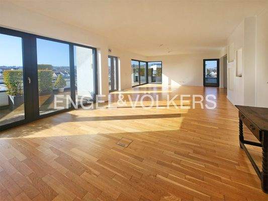 Offenes-Wohn-/Esszimmer