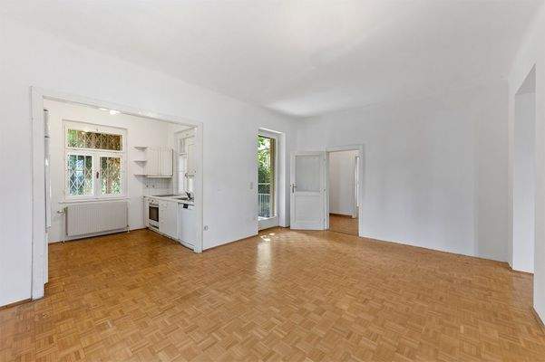 Die Küche und der Wohn- oder Essbereich 