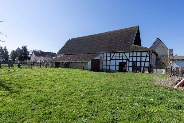 Grundstück auch für Tierhaltung