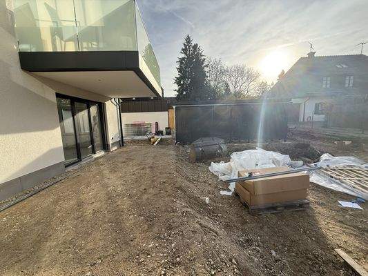 großzügige Terrasse