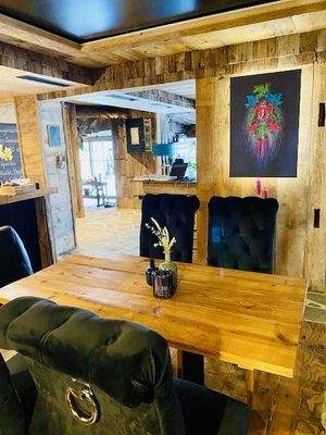 Restaurant mittlerer Bereich