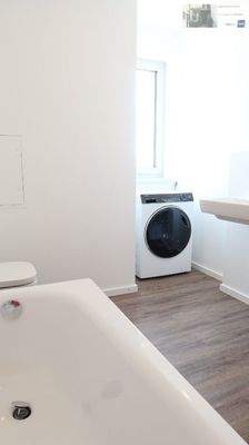 Bad mit Waschtrockner