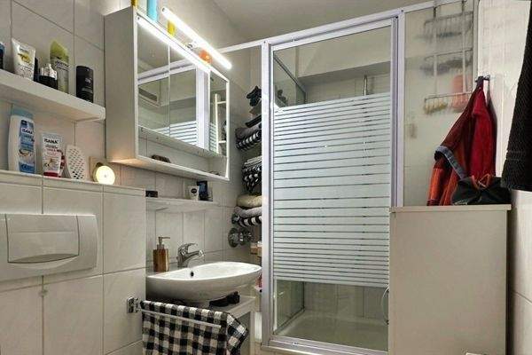 WE 3.OG 3.2 Duschbad